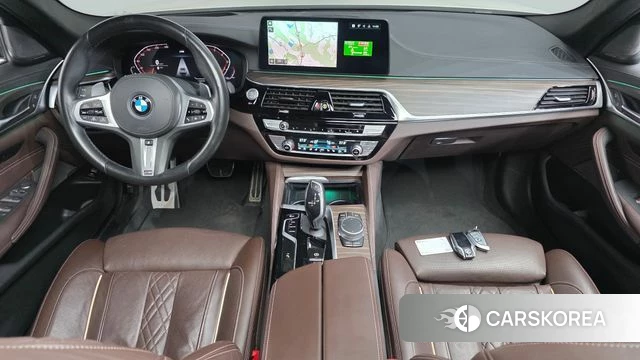 BMW 5 Series (G30) id 4490109 из Кореи 17