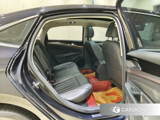 Volkswagen Passat id 4276955 из Китая 11
