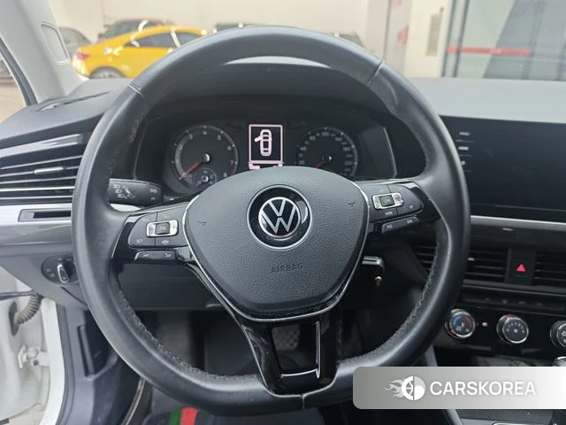 Volkswagen Bora id 4307344 из Китая 13