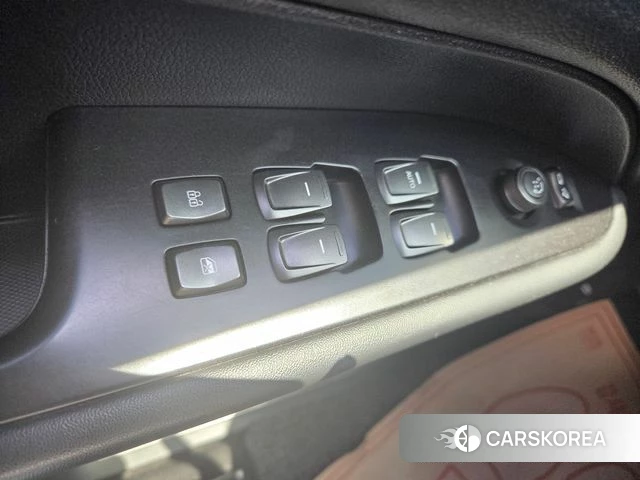 Ssangyong Rexton Sports id 4362421 из Кореи 15