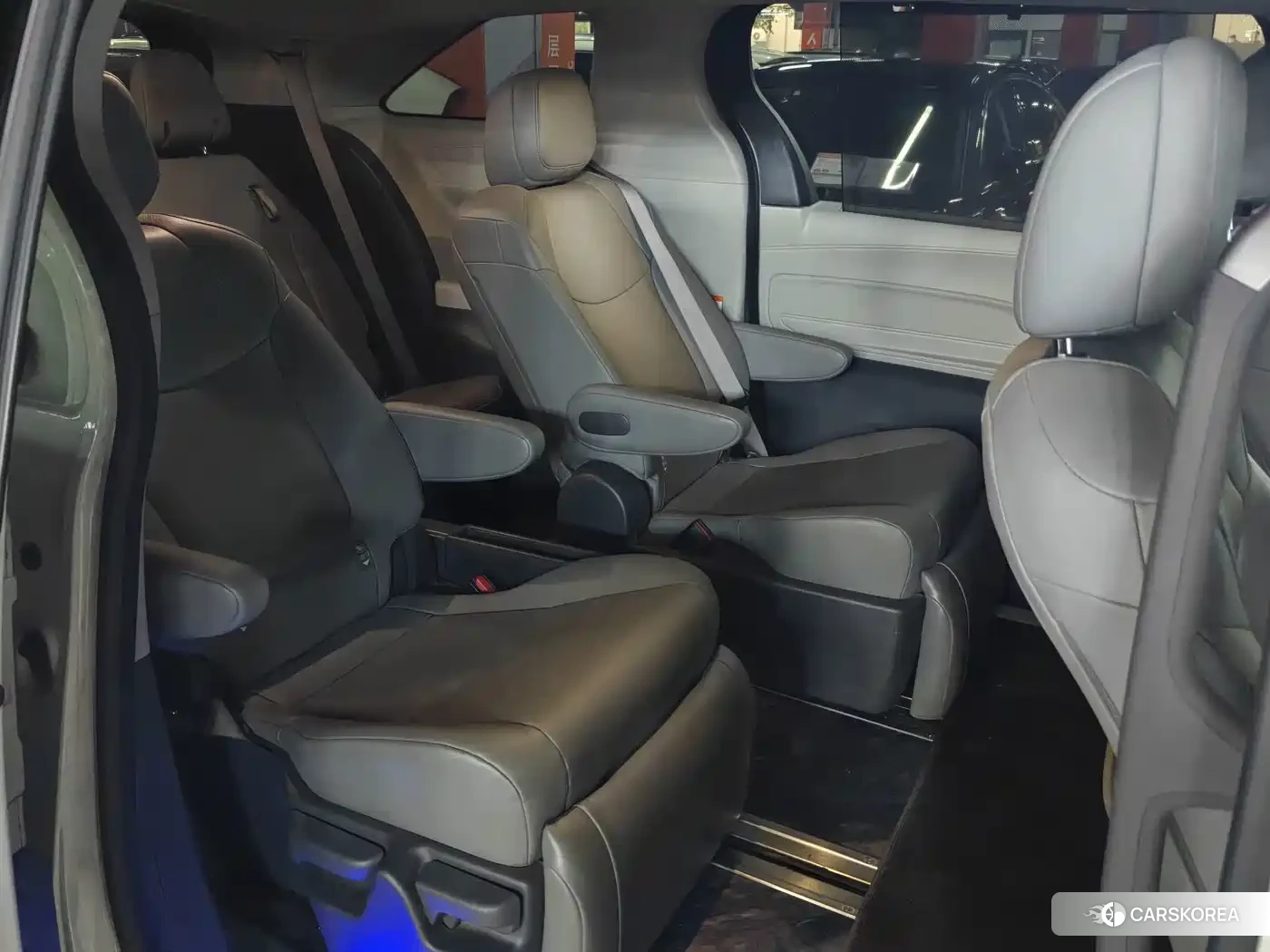 Toyota Granvia id 4655131 из Китая 7