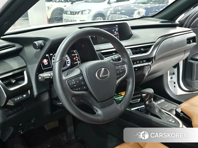 Lexus UX id 4301861 из Китая 25