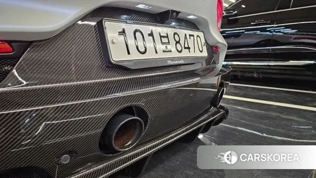 Maserati MC20 id 3487826 из Кореи 17