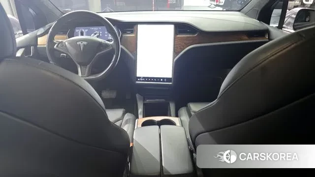 Tesla Model X id 3318998 из Кореи 17
