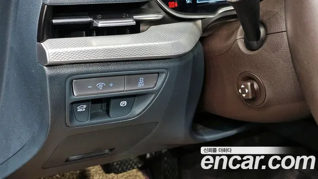 Genesis Electrified G80 (RG3) id 2693759 из Кореи 17