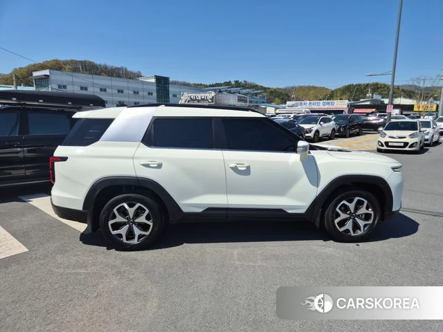 Ssangyong The New Torres id 3896812 из Кореи 17