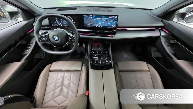BMW 5 Series (G60) id 4360233 из Кореи 29