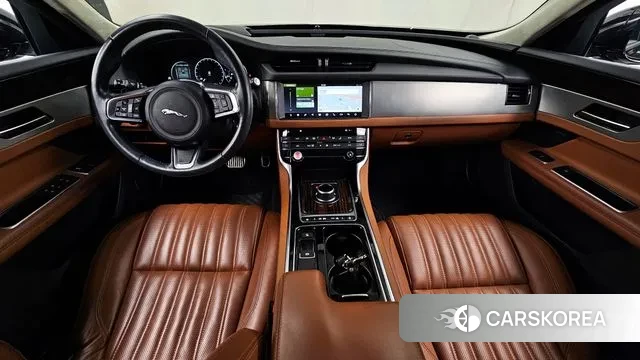 Jaguar XF (X260) id 3076597 из Кореи 17