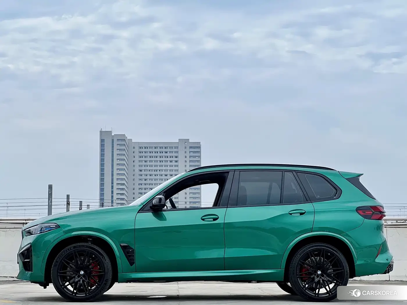 BMW X5 M id 4559685 из Китая 20