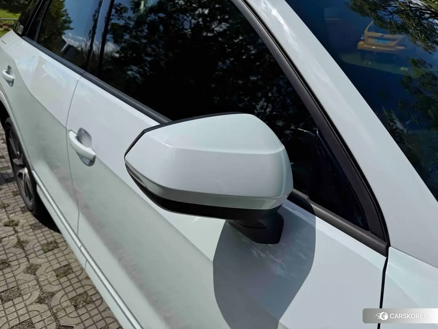 Audi Q2L id 4679870 из Китая 45