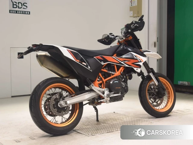 KTM 690 SMC R 2017 из Японии, фото 2