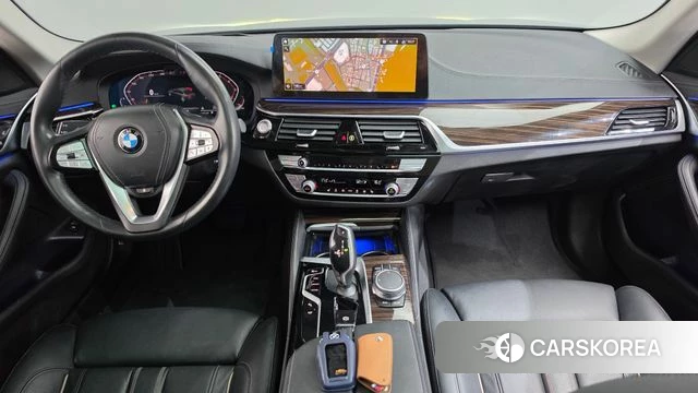 BMW 5 Series (G30) id 4930058 из Кореи 37