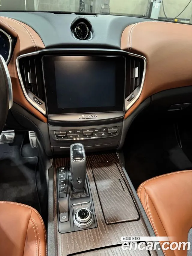 Maserati Ghibli id 2839004 из Кореи 10
