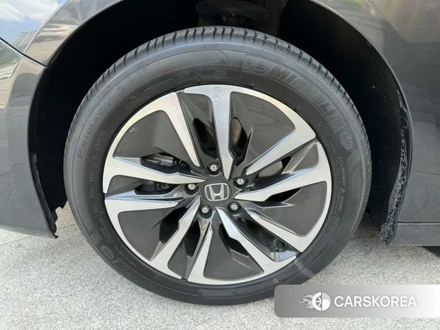 Honda Accord id 4290007 из Китая 9