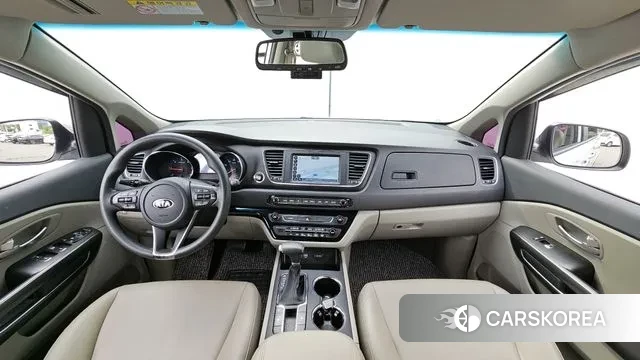 Kia The New Carnival id 3248885 из Кореи 17