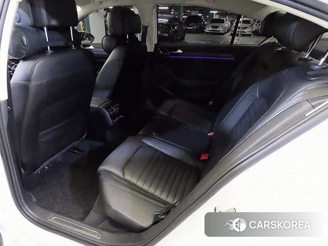 Volkswagen Passat GT (B8) id 3055770 из Кореи 17