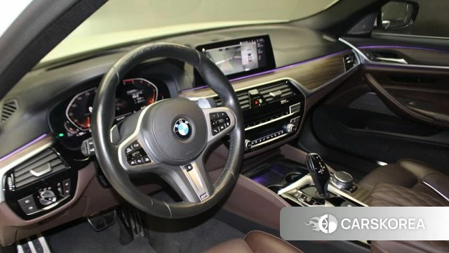 BMW 5 Series (G30) id 4203130 из Кореи 17