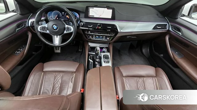 BMW 5 Series (G30) id 4285427 из Кореи 32