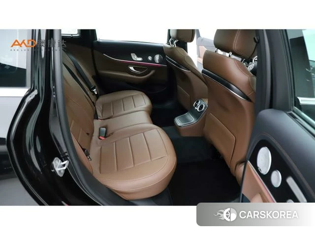 Mercedes-Benz E-class id 4240364 из Китая 7