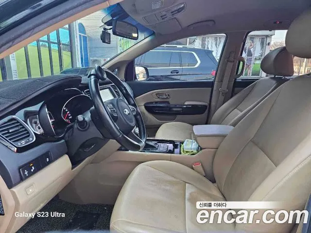 Kia All New Carnival id 2819211 из Кореи 17