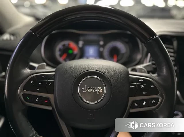 Jeep Cherokee (KL) id 3284118 из Кореи 17