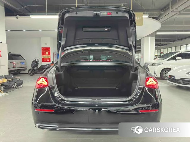 Mercedes-Benz E-class id 4275664 из Китая 25