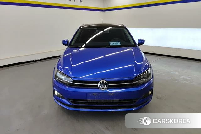 Volkswagen Polo id 3804378 из Китая 14