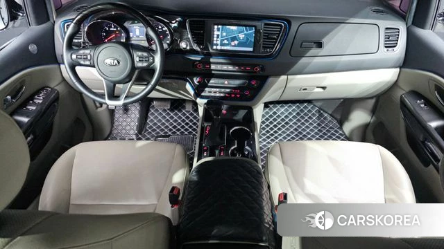 Kia The New Carnival id 4305210 из Кореи 17