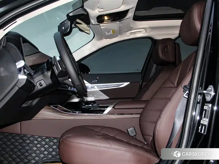 BMW 7 series id 4545761 из Китая 32