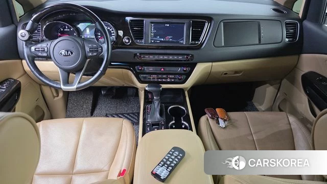 Kia The New Carnival id 3925062 из Кореи 17