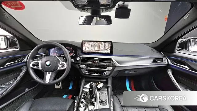 BMW 5 Series (G30) id 3388927 из Кореи 17