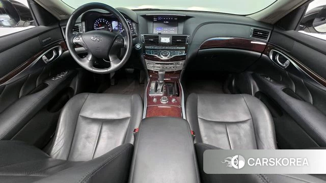 Infiniti Q70 id 4384657 из Кореи 17