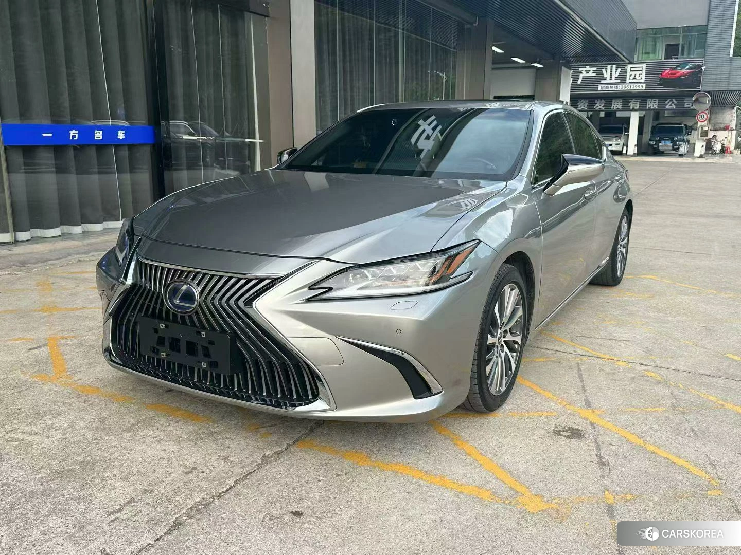 Lexus ES id 4420253 из Китая 7