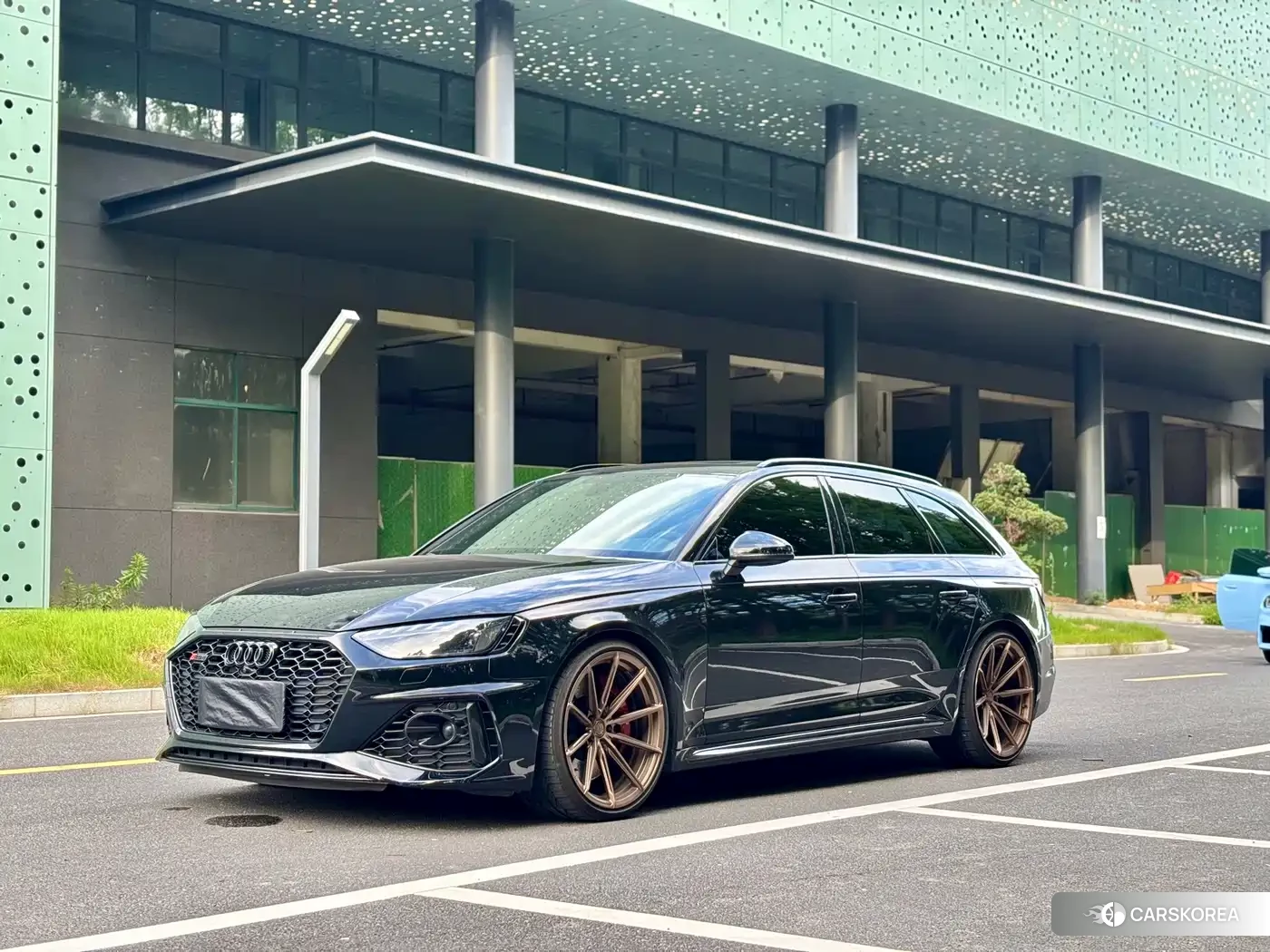 Audi RS 4 id 4659919 из Китая 8
