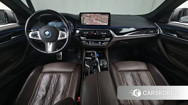 BMW 5 Series (G30) id 3478127 из Кореи 17