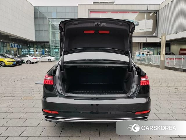 Audi A6L id 4290394 из Китая 15