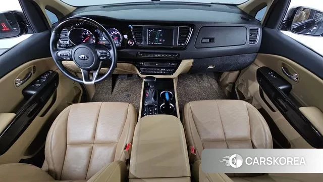 Kia The New Carnival id 3485002 из Кореи 17