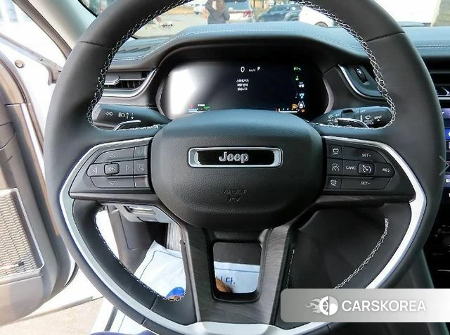 Jeep Grand Cherokee (WL) id 3864490 из Кореи 17