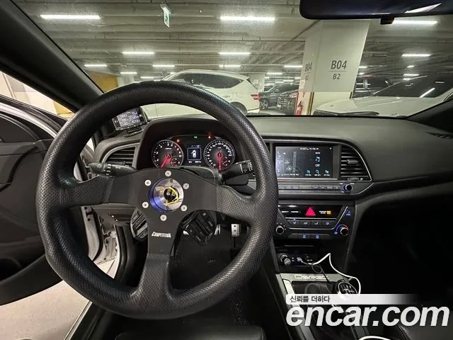 Hyundai Avante AD id 2917989 из Кореи 17