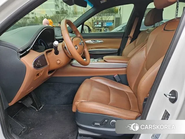 Genesis GV70 id 3524625 из Кореи 13