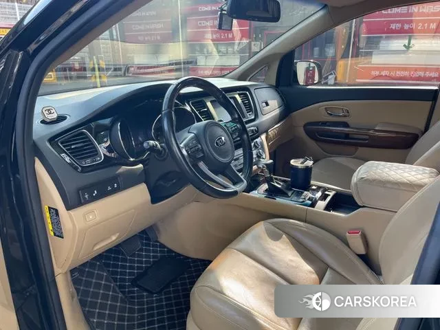 Kia All New Carnival id 3644167 из Кореи 17