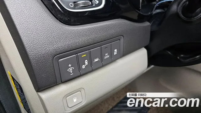 Kia All New Carnival id 2596197 из Кореи 17