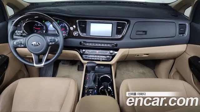 Kia The New Carnival id 2446744 из Кореи 17