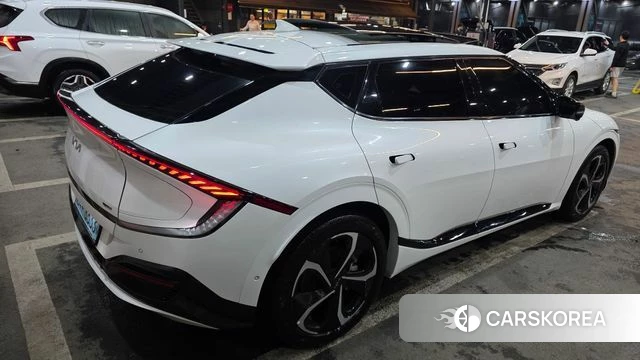 Kia EV6 id 4231123 из Кореи 17