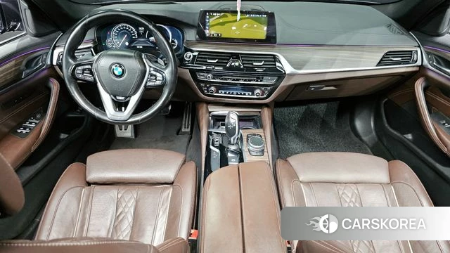 BMW 5 Series (G30) id 4318335 из Кореи 30