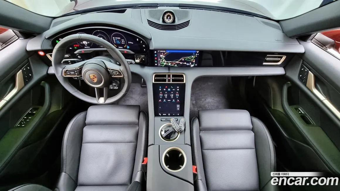 Porsche Taycan id 609385 из Кореи 17