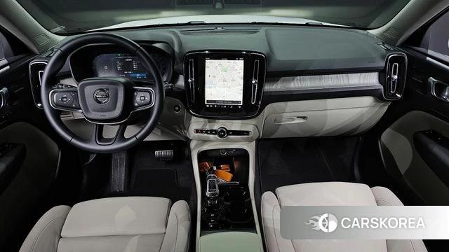 Volvo XC40 id 3940047 из Кореи 17