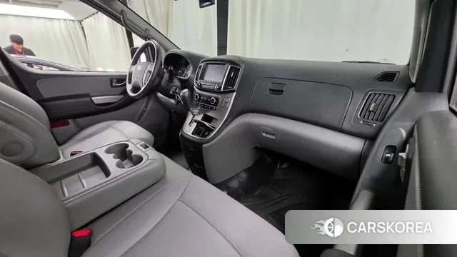 Hyundai The New Grand Starex id 3055573 из Кореи 17