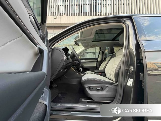 Volkswagen Tanyue id 4299875 из Китая 18
