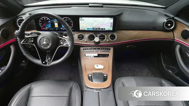 Mercedes-Benz E-Class W213 id 3610932 из Кореи 17